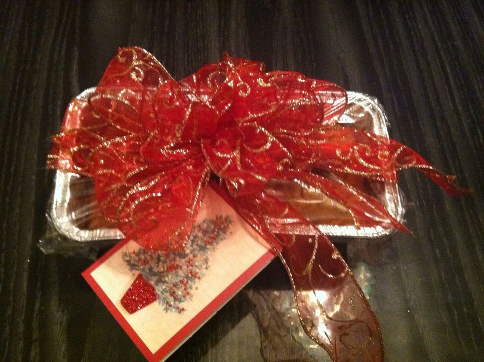 This makes a nice gift or even a treat to take to Christmas Eve or Christmas get togethers =)