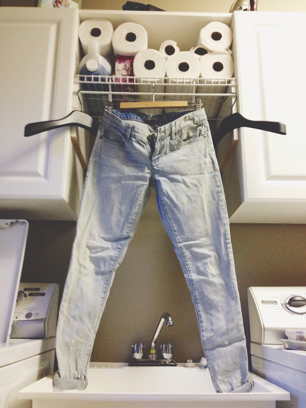 This project will show you how to take an ordinary pair of jeans and kick them up a notch. Ombr\u00e9 is found everywhere from hairstyles to home wares, and denim is very well-suited to experimentation.