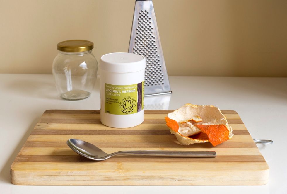 This scrub is very easy to make, and it is delicate and soft - perfect for applying on your face. It usually takes 2-3 days for citrus peel to dry completely. You can use any citrus fruit you like.