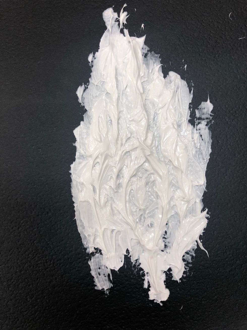 This should be the result of the previous step. Let the paste fully dry to prepare for painting.