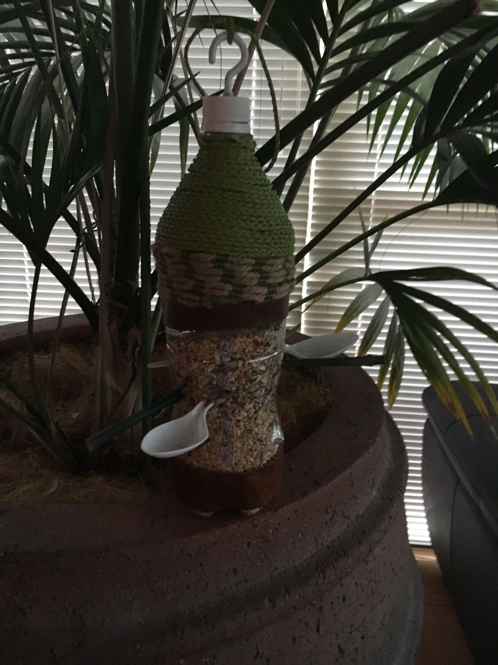 This should be your finished product. Enjoy your bird feeder\ud83d\ude00\ud83d\udc26