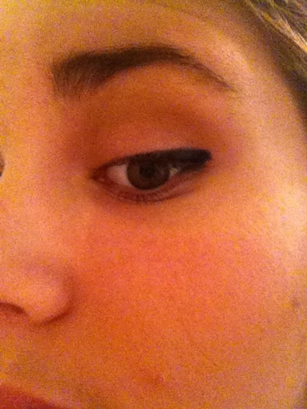 This step is irrelevent but I like to make a guide for winged eyeliner
