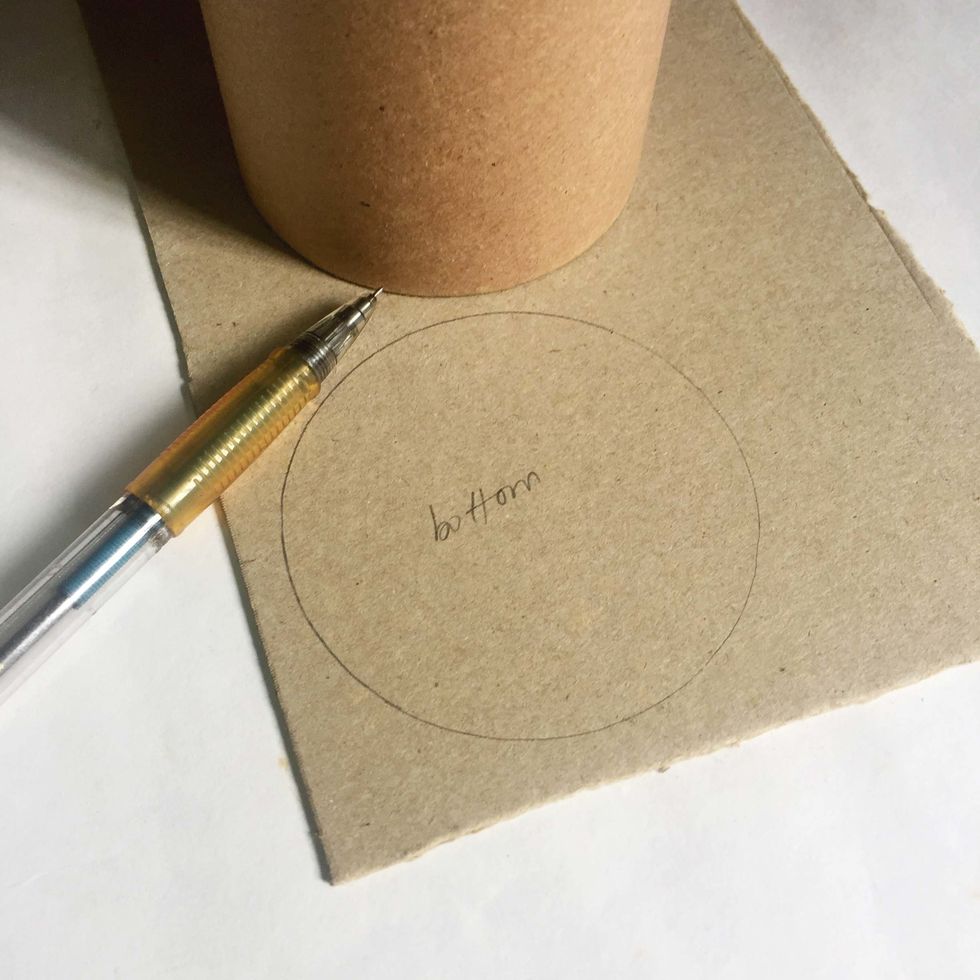 This will be the bottom base of the jar.