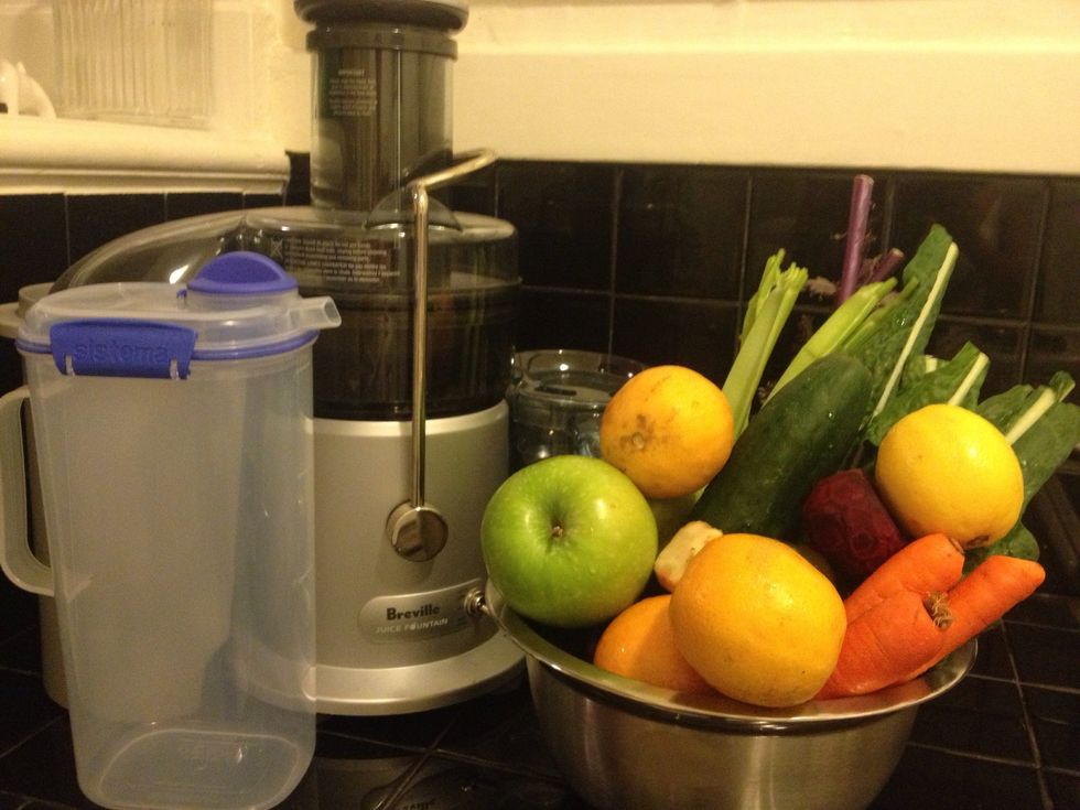 This will only work with a juicer- NOT a blender. A juicer separates the pulp & fibers and extracts the juices in raw form.