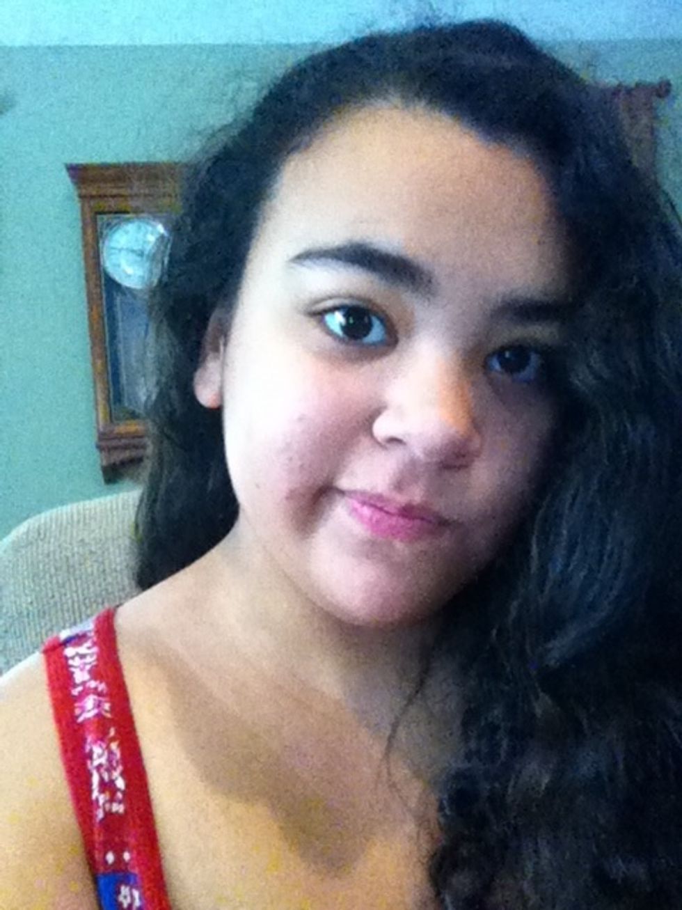 This works best if you have longish, thick hair to work with. Get it down and pretty untangled.