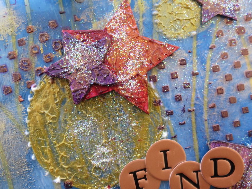 Those are some close- ups to the finished deco piece.