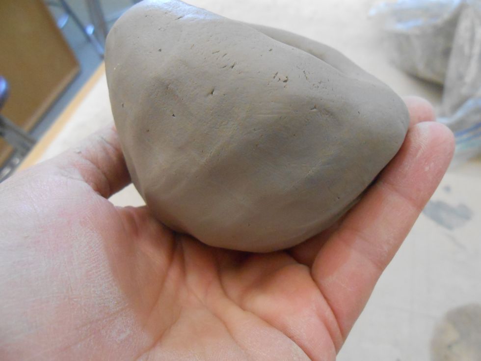 thumbs on the inside and fingers on the outside. thin out he bottom first