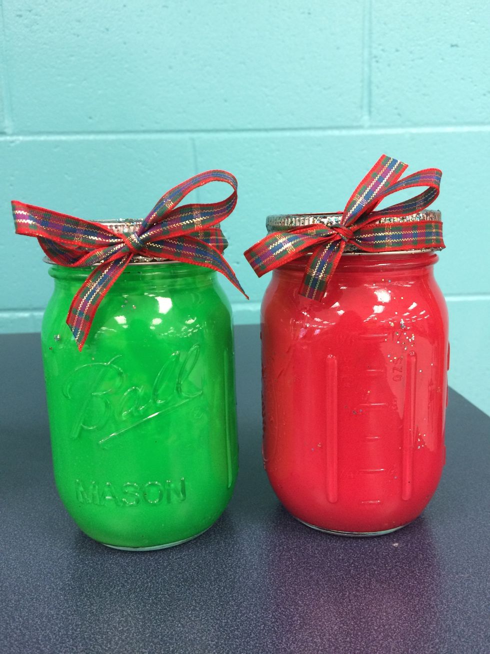 Tie your ribbon around the lid and you are done.