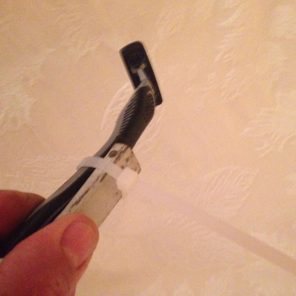 Tighten each zip tie