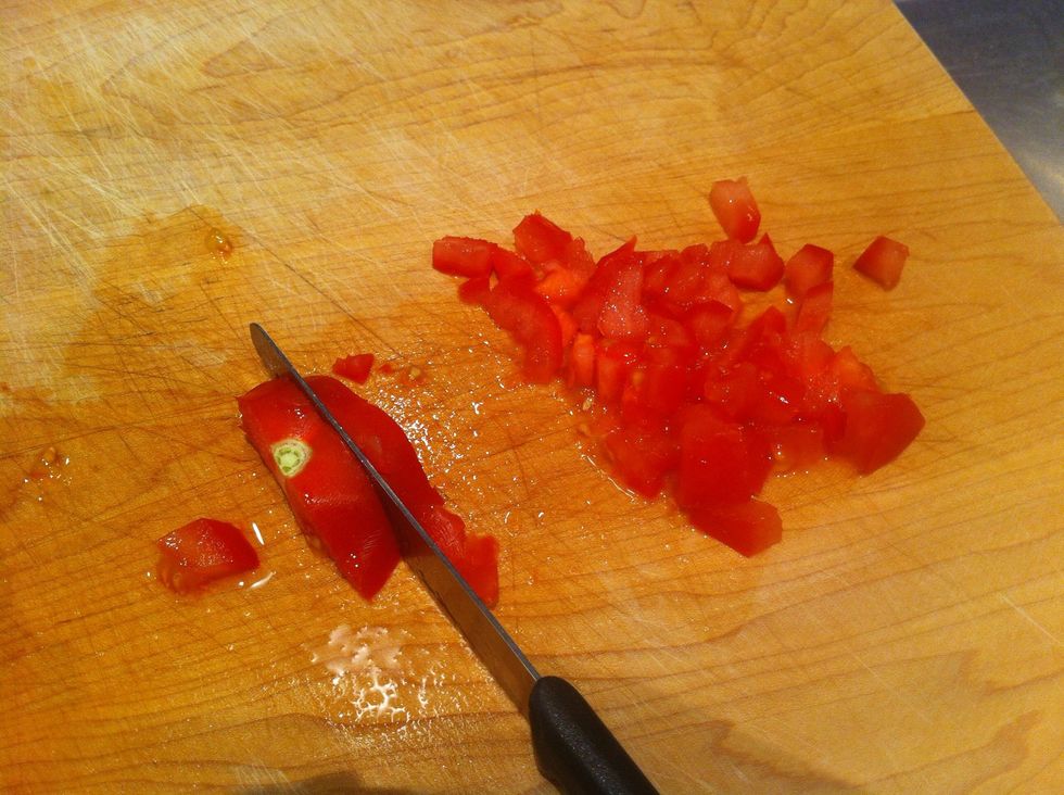 How to quickly and easily chop tomatoes B+C Guides