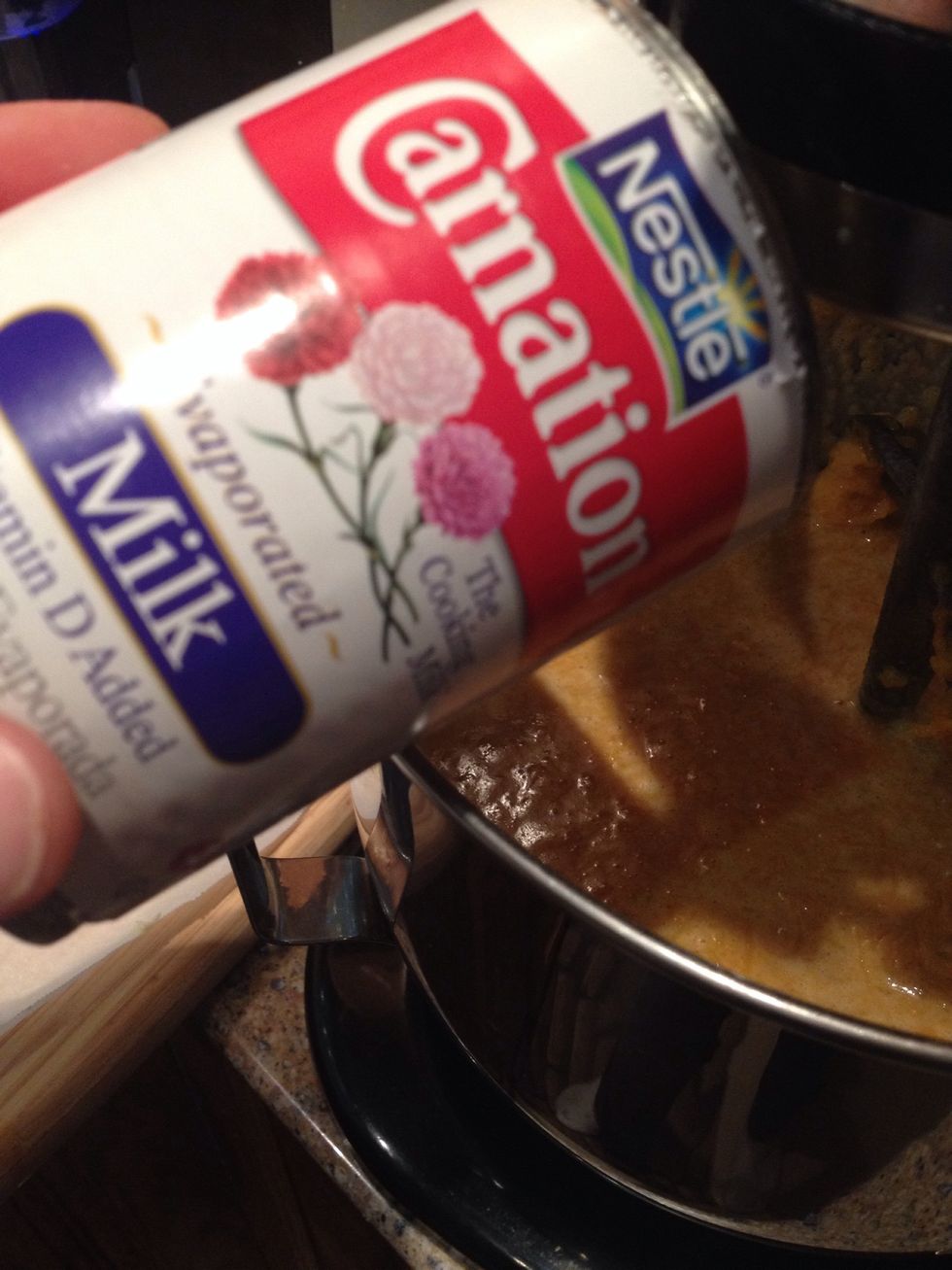 Time to add in the evaporated milk.