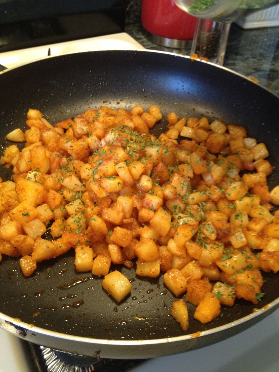 Time to add the parsley. Feel free to use fresh chopped parsley. It is even better. I had none so I had to improvise. \u263a