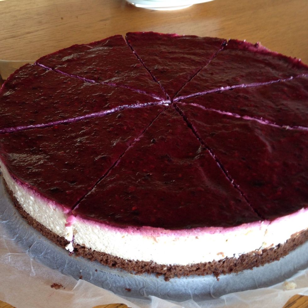 Time to cut the cake and start the party! Oh, and it's quite filling so you might consider 10 or 12 pieces instead of the 8 I cut here! :)