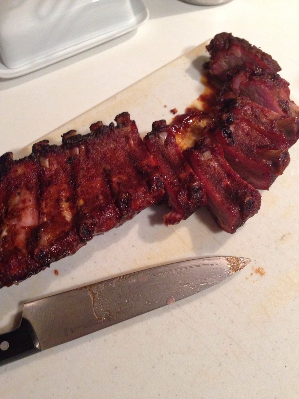 Time to slice. Make sure you're using a nice sharp knife. I like to flip my ribs upside down when slicing so I can see the bone better.
