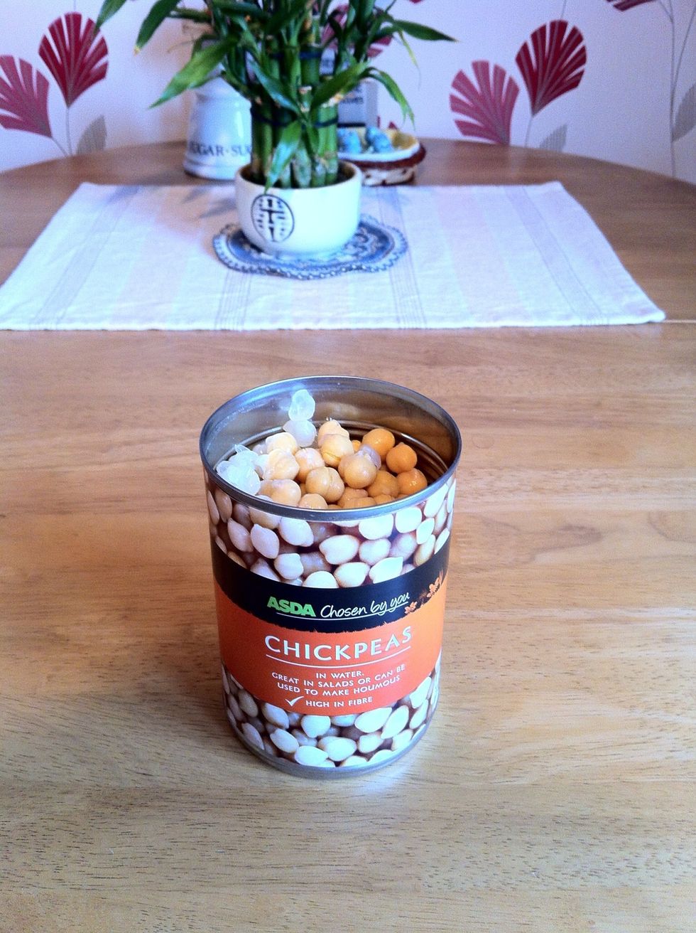 Tinned chick peas.