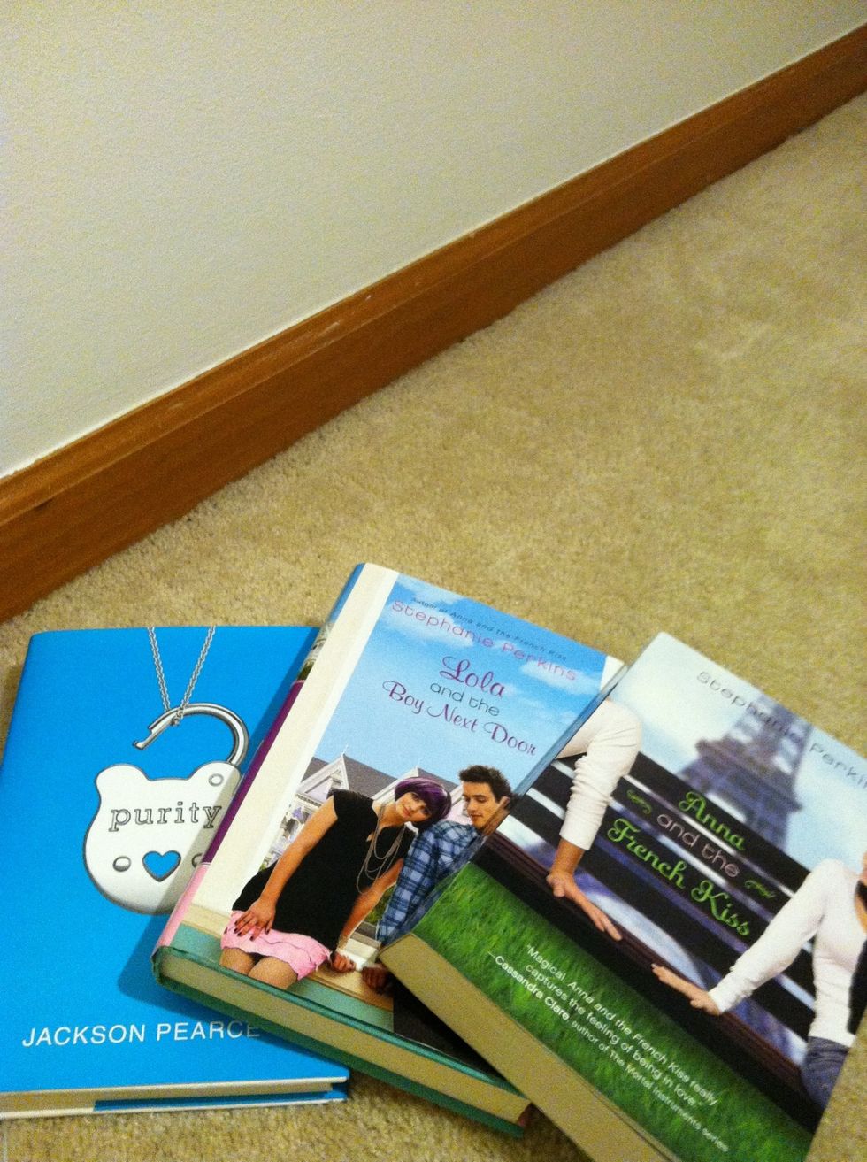 Tip#3 If you don't know when to start a book or when to stop try making a schedule and give yourself insentives if you read for a certain period of time. Taking 30 mins out of your schedule helps alot