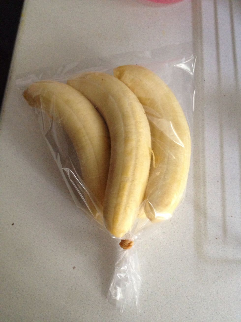 Tip\ud83d\udca1 If your bananas are really ripe and you still dunno what to do. You can put the rest of the bananas in a plastic bag and put in freezer to preserve for the next time
