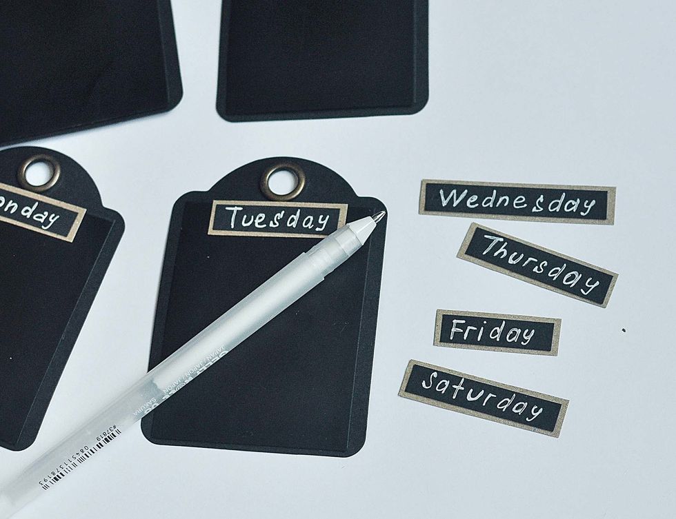 Title with white gel pen