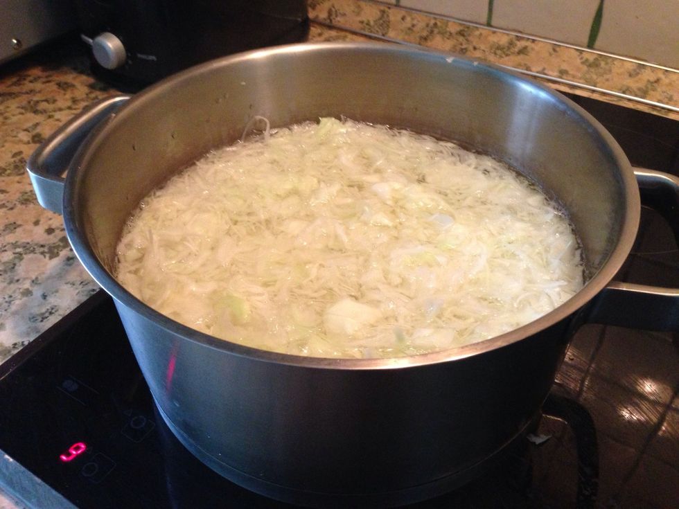 ...to boil the cabbage (2-3min)