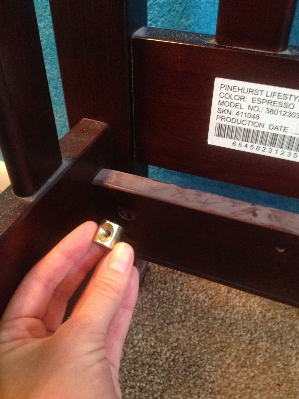 To connect, insert these things in the holes. Note the drilled holes on the upper side and the groove.