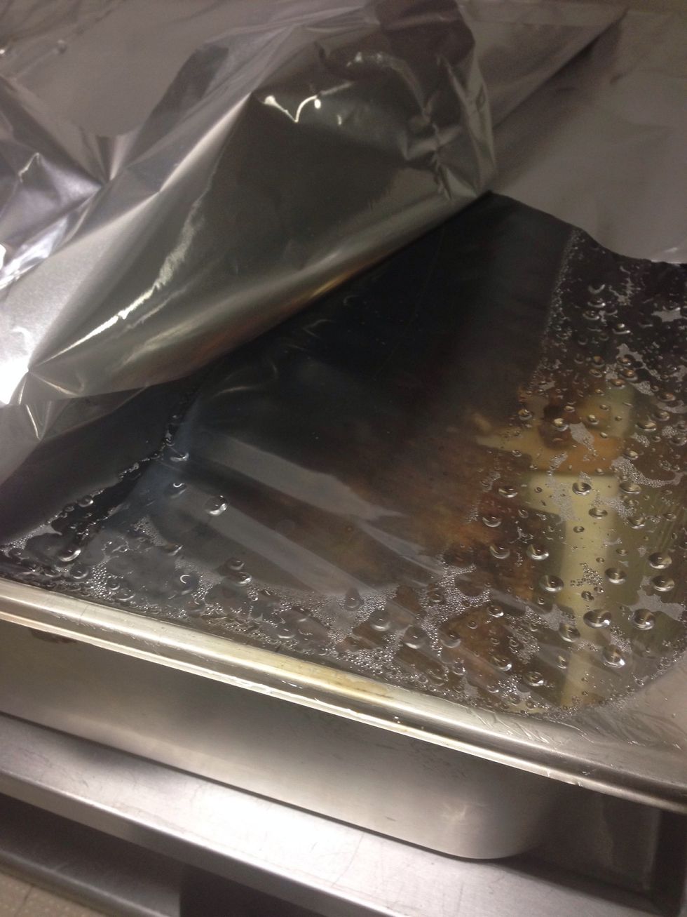 To cook them in the oven it's important to put plastick wrap first and foil like in the photo. Now we are going to cook them for 8 hours at 220 degrees