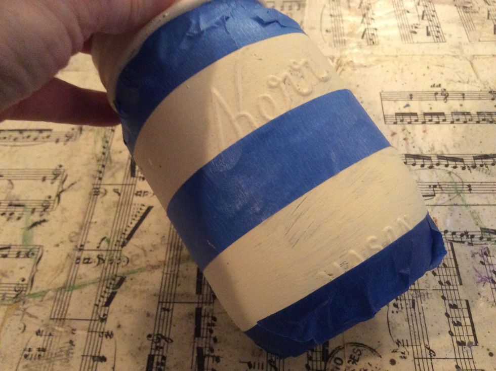 To create a "flag" you'll need to create 2 of the striped jars.