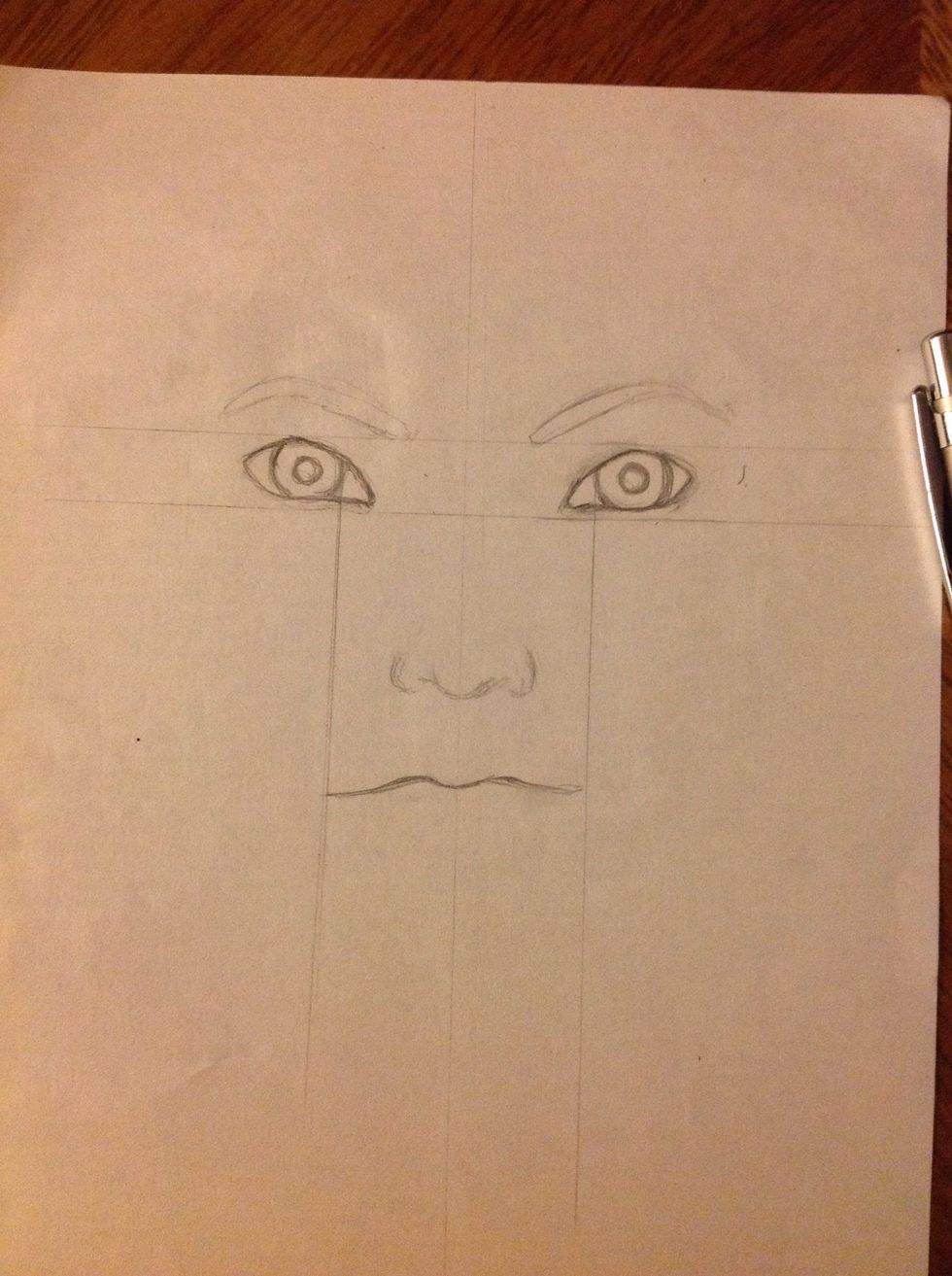 To draw an smile, you have to start drawing the inner of the smile or the inner edges of the lips. Began with the one that forms the upper lip.