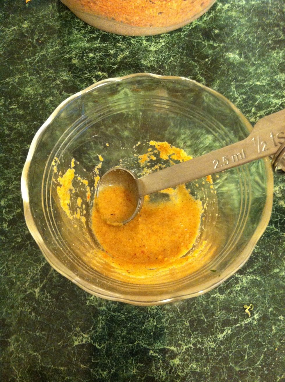 To finish the food, add lukewarm water. The younger the bird, the more water in the food. This is about the consistency of the food we give Herb at 4 days.