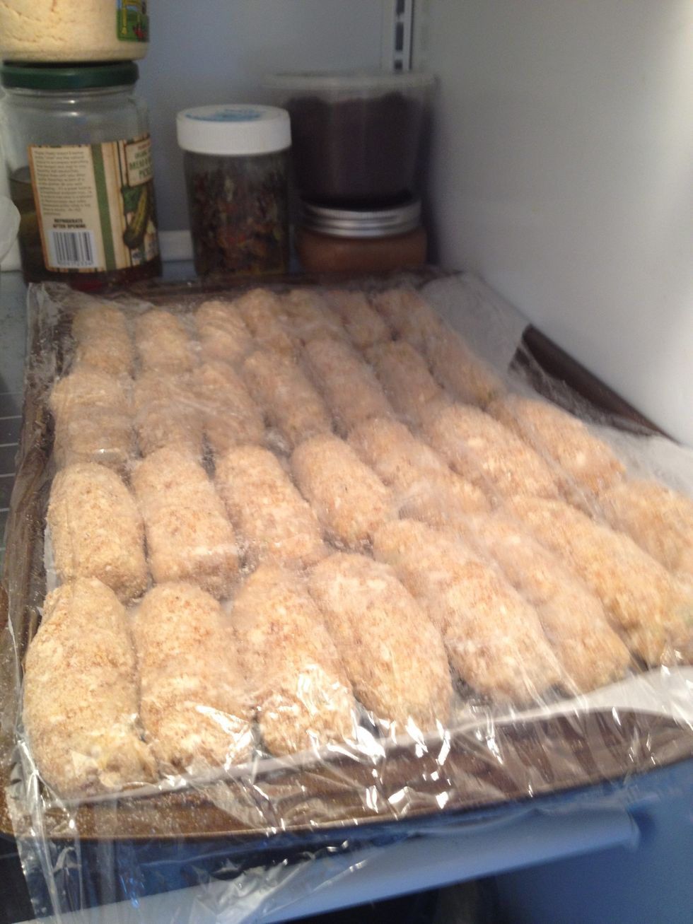 To firm them up first, I'm putting them back in the refrigerator for a while. Croquettes can even be refrigerated overnight until ready to fry. Or frozen for a later date.
