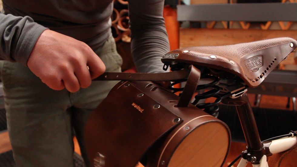 To install on bag clips, weave the belt from the outside down through the 1st clip on the right.