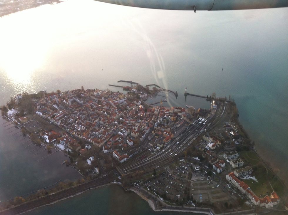 .. to look at the situation from above - to spot constraints and challenges