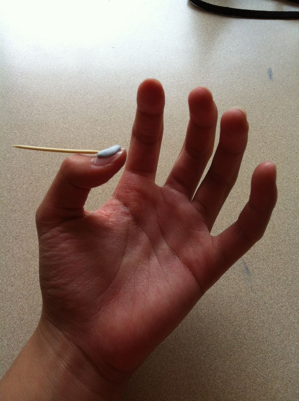 To make it reappear just quickly close your hand