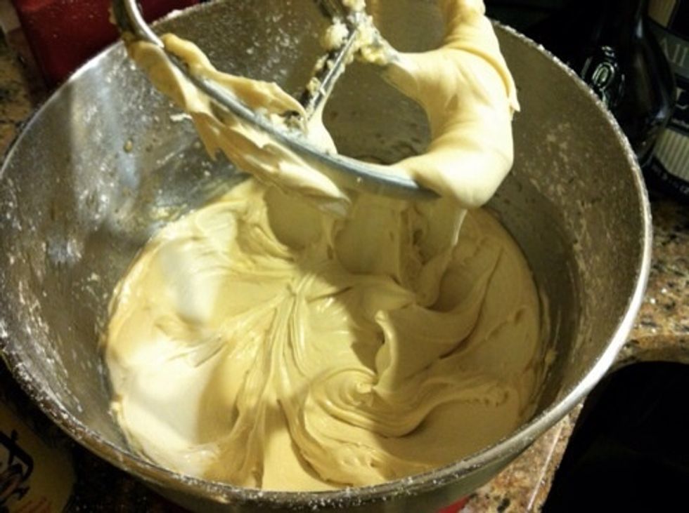 To make the frosting, beat butter until light and fluffy. Add confectioners' sugar and mix until incorporated. Add Bailey's a few tablespoons at a time until you reach desired consistency.