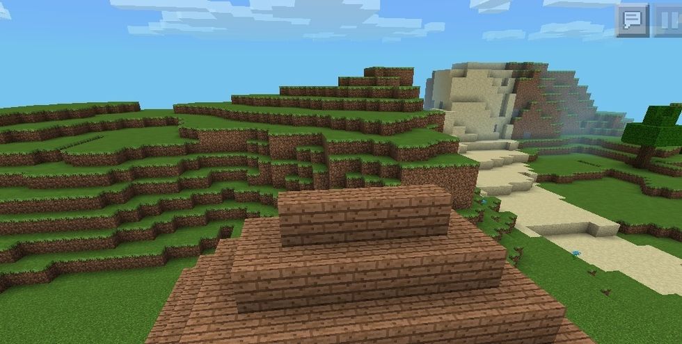 To make the roof U will need to make a border around an around Until u get it to thee top