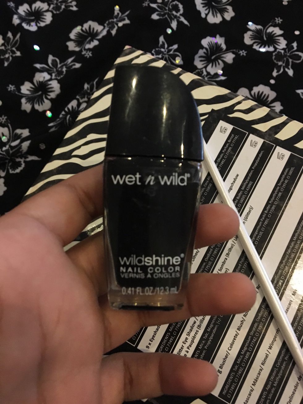 To make the spots I will be using 485D black cr\u00e8me from wet n wild