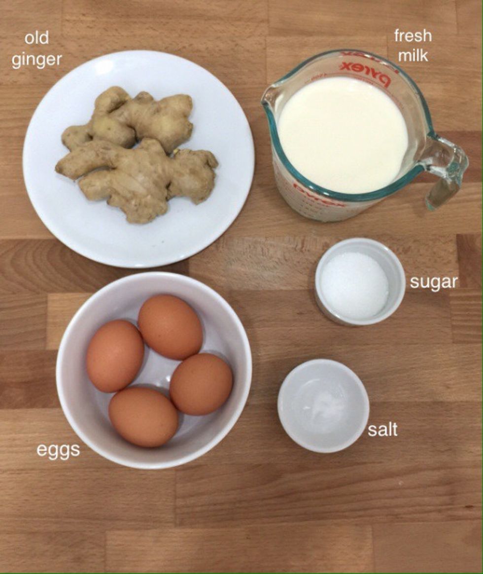 To make this pudding, first prepare all ingredients needed.