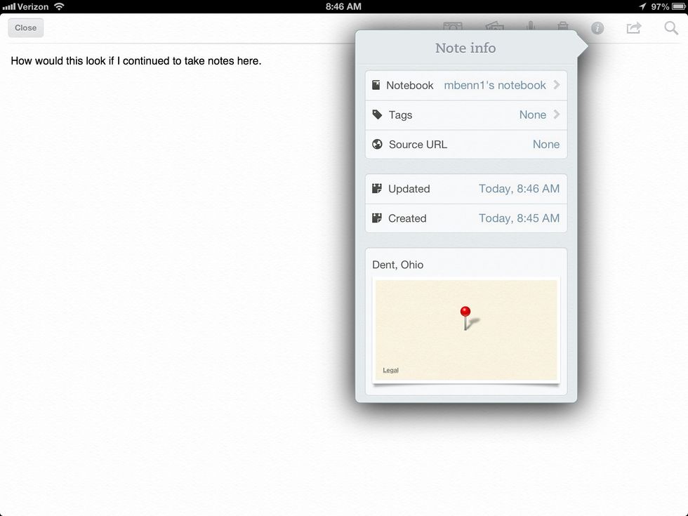 To organize a note tap on the little i at the top right and a drop down menu appears.