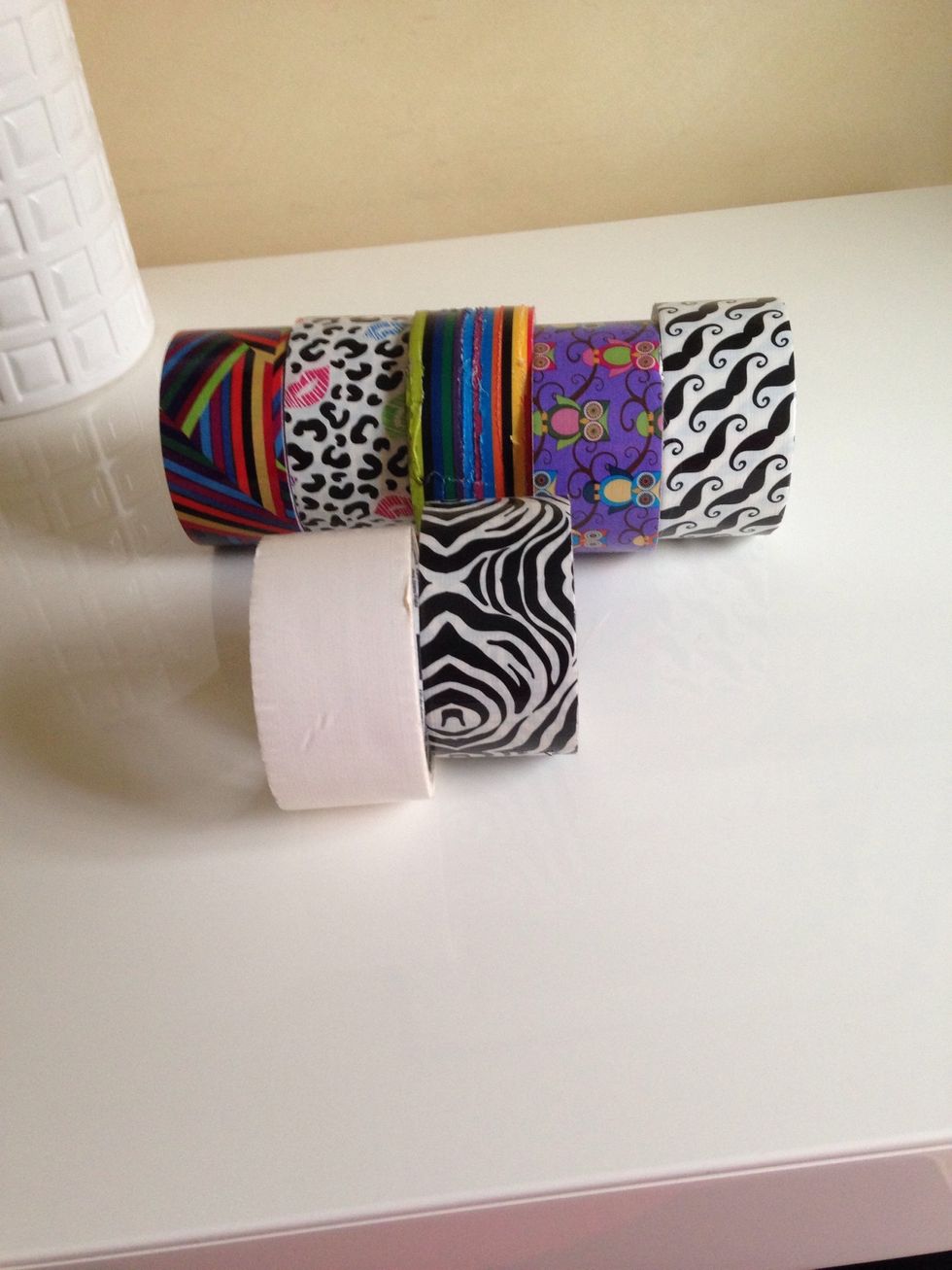 Today I'm honing to use these 2 patterns/ colors