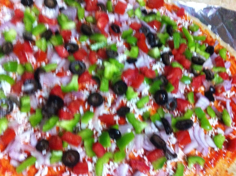 Tomato n black olives. Choose any toppings you like. Millions to choose from