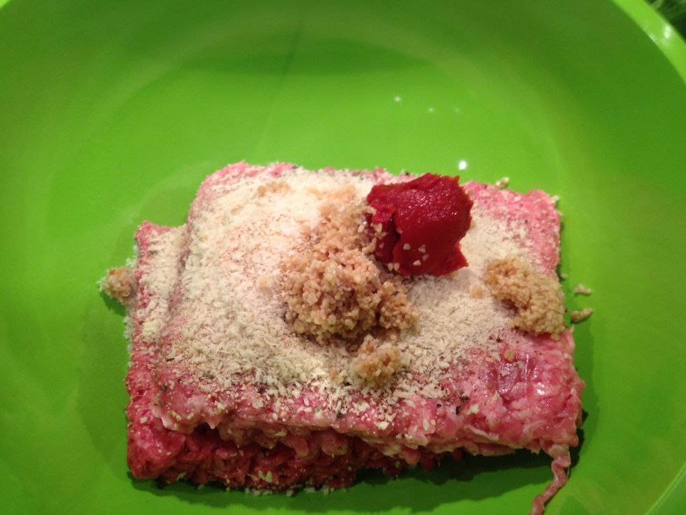 Tomato paste (optional)