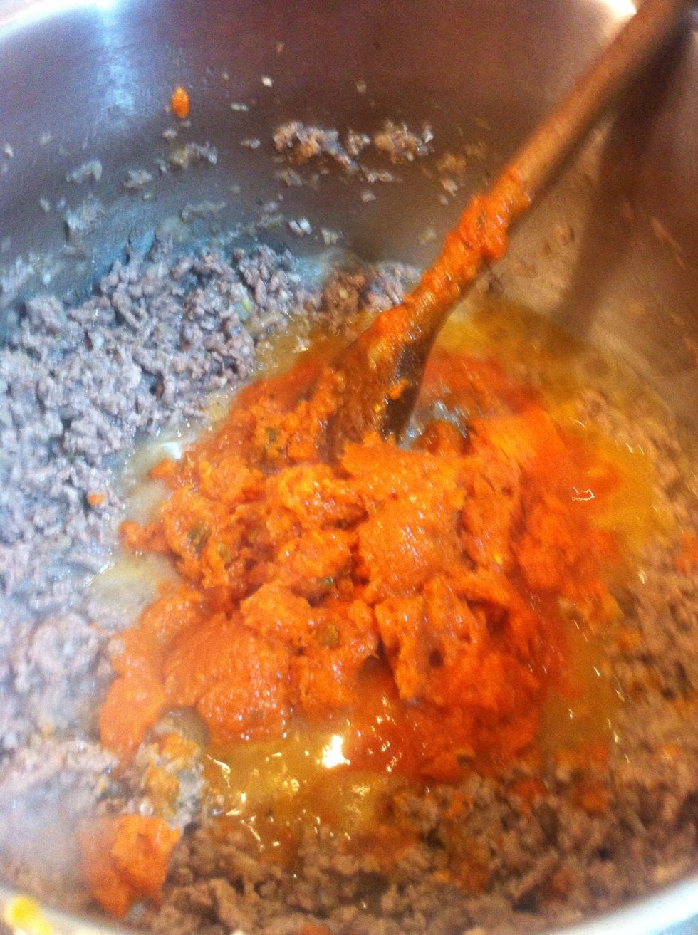 Tomato sauce 2 tbs salt or your choice Or you can chop 3-4 tomatoes