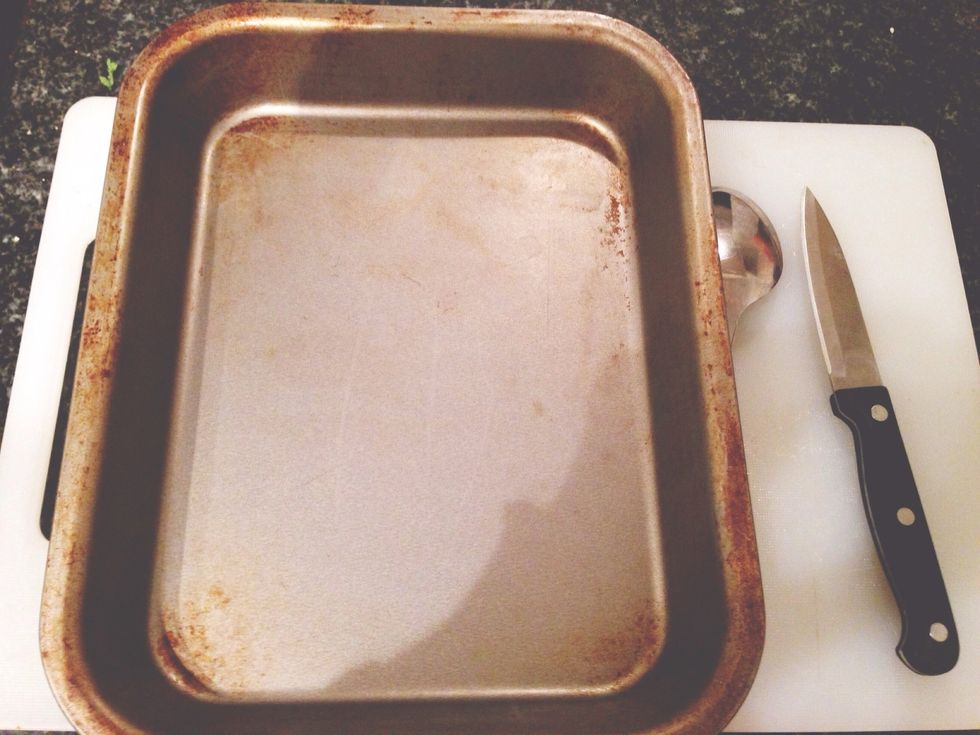 Tools: baking tray,chopping knife, tablespoon, chopping board