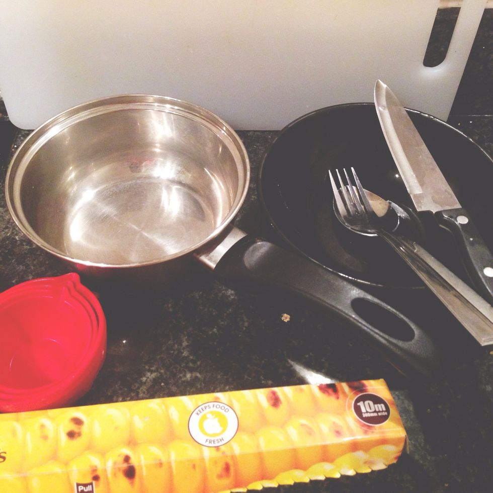 Tools: casserole, baking tray, foil, chopping knife, chopping board, fork, tablespoon, teaspoon, measuring cups, bowl