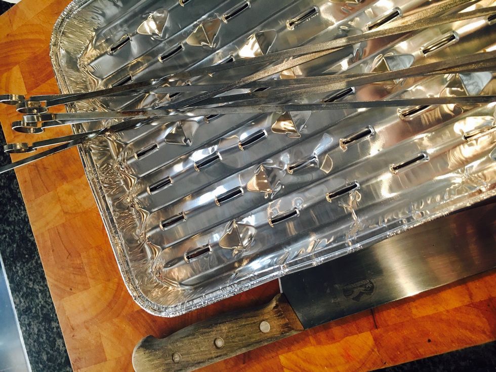 Tools: skewer-sticks, grill forms, knife, chopping board