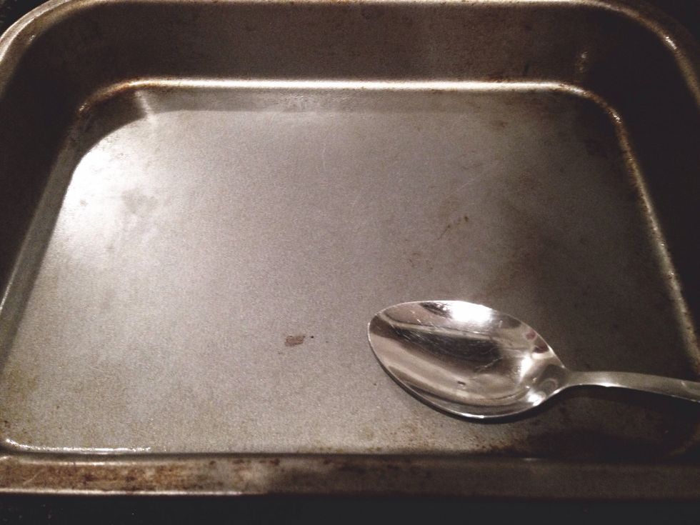 Tools: Tablespoon, baking tray