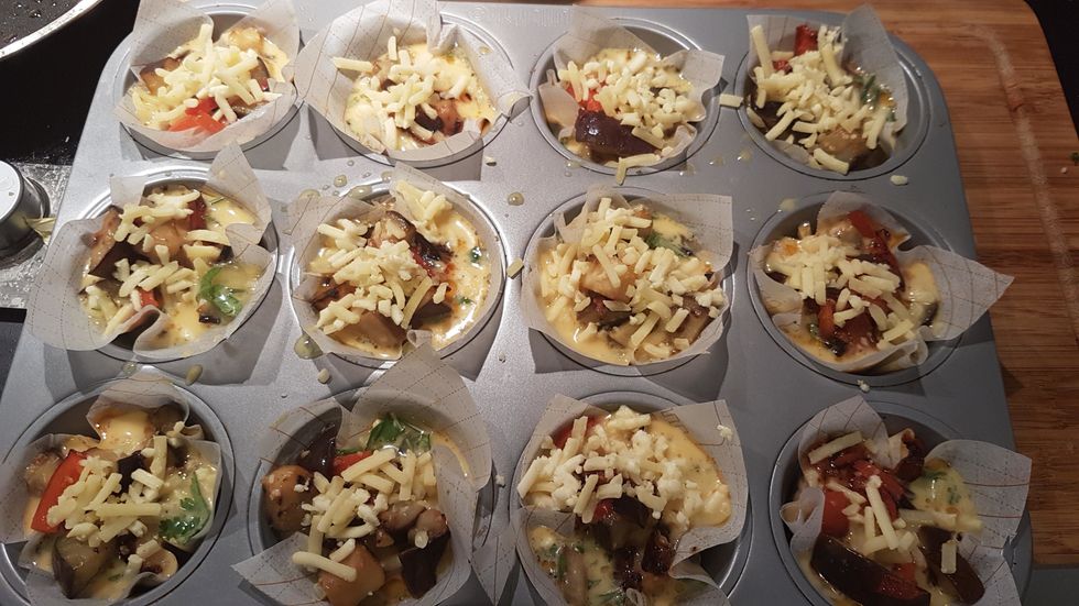 Top with cheese, if desired.