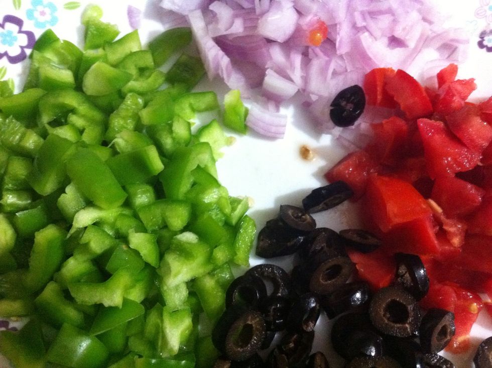 Toppings. Diced onions, capsicum, tomatoes and black olives