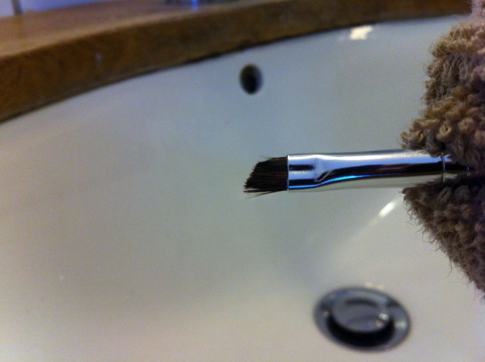 Torka borsten och sedan \u00e4r du klar