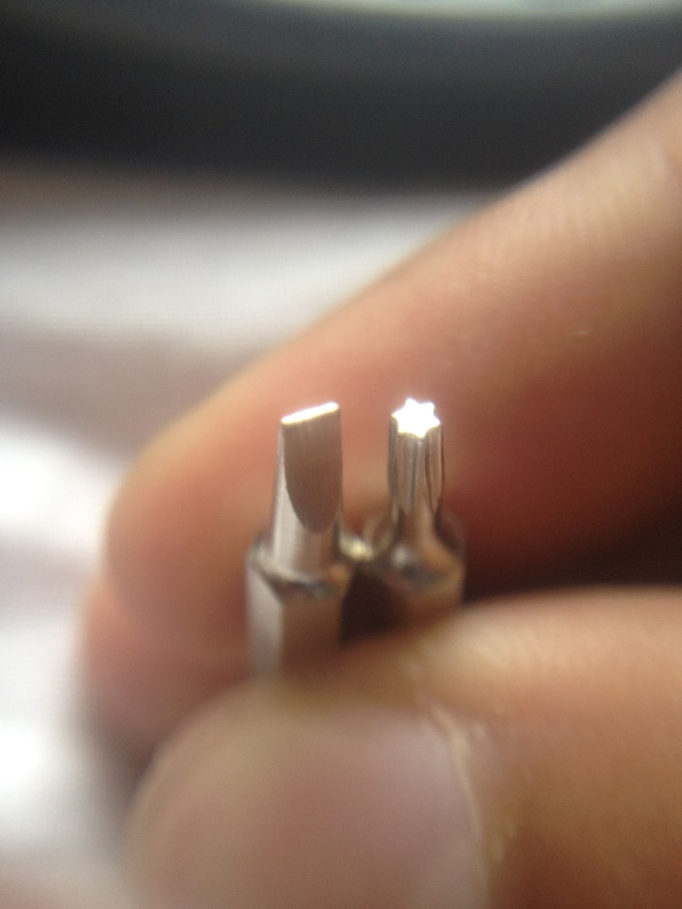 Torx and slotted bits that I used.