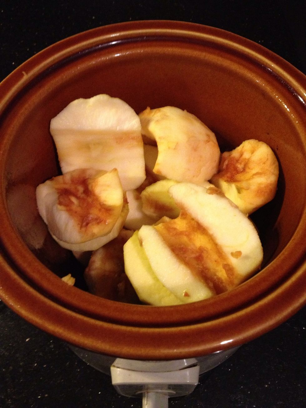 Toss your apples in. I usually do this right before I'm going to sleep.